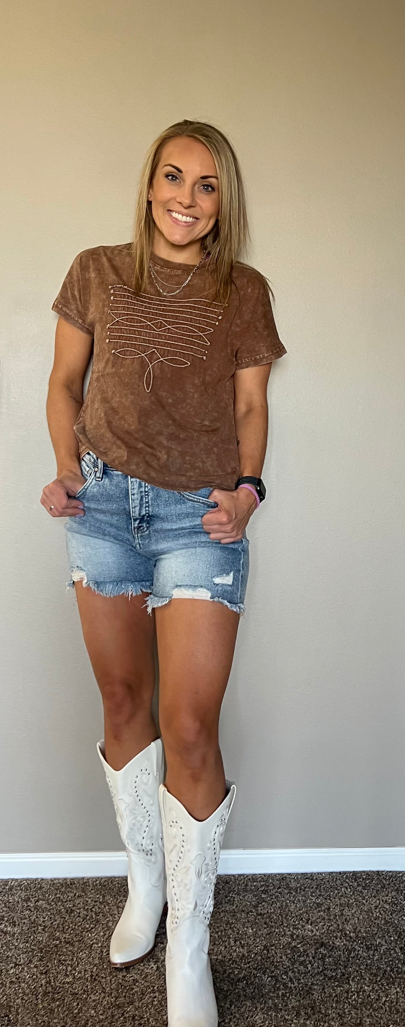 Stitched with grit and grace tee