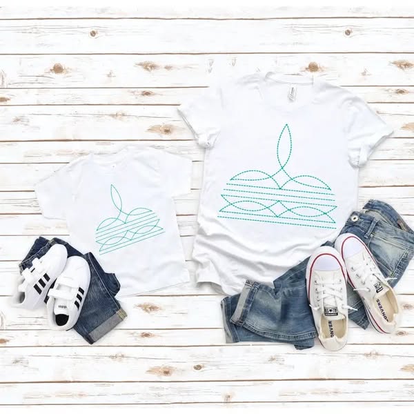 Boot stitch tee