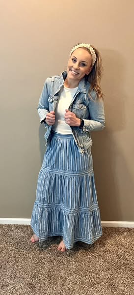 Bonnie blue striped skirt