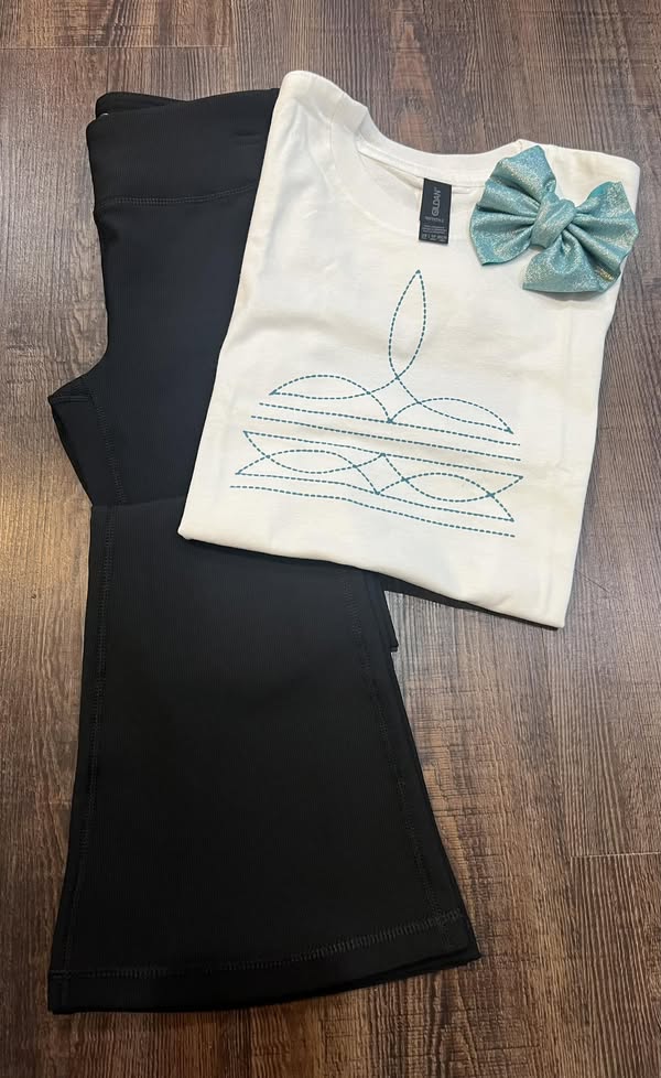 Boot stitch tee