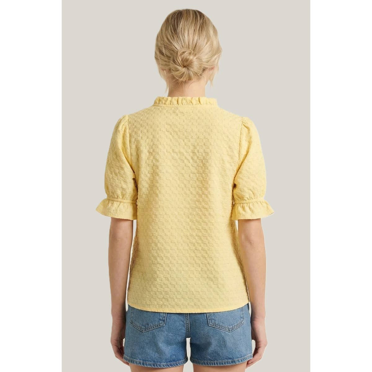 Devyn textured yellow top