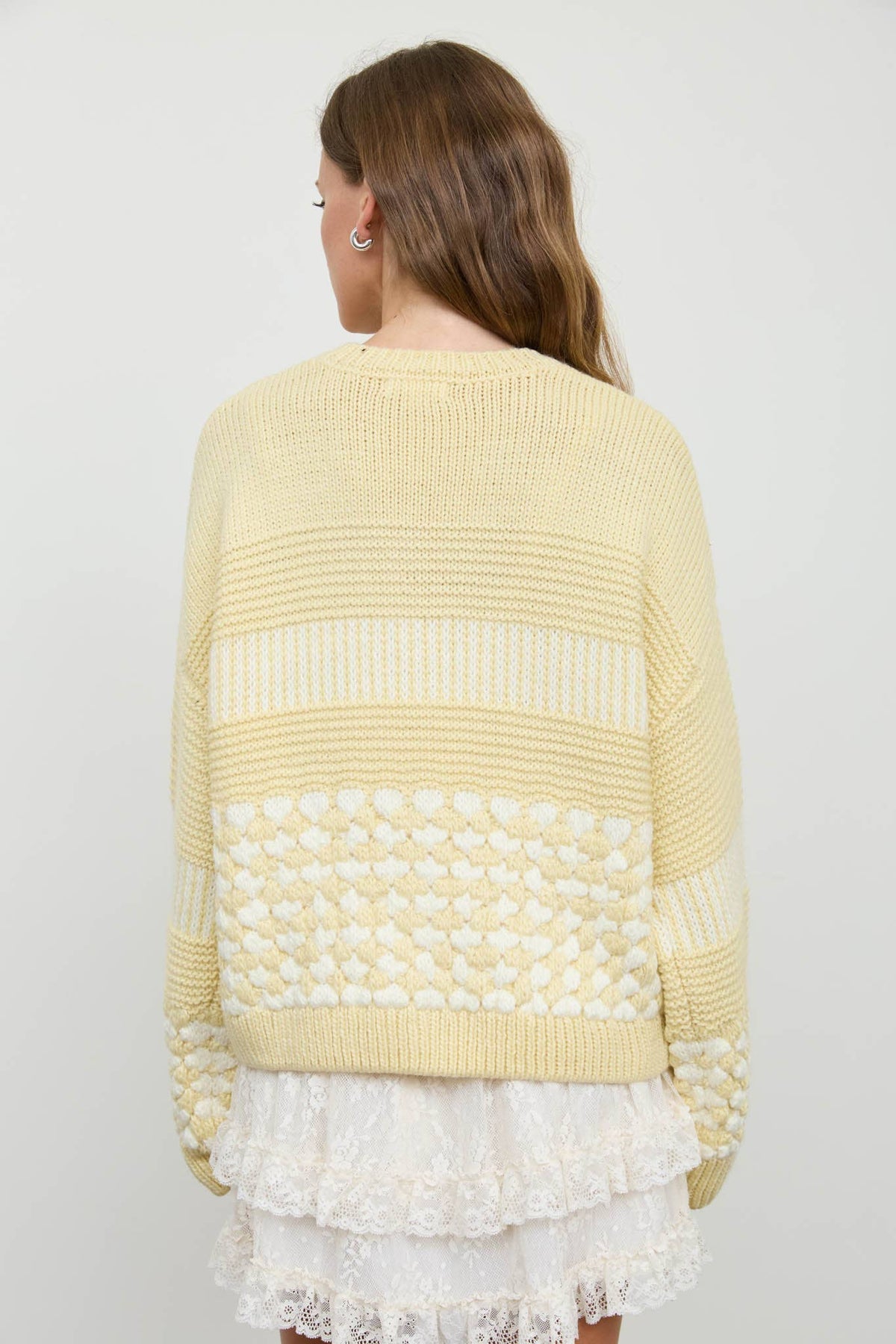 CONTRAST STRIPE PATTERN BUTTON DOWN KNIT CARDIGAN
