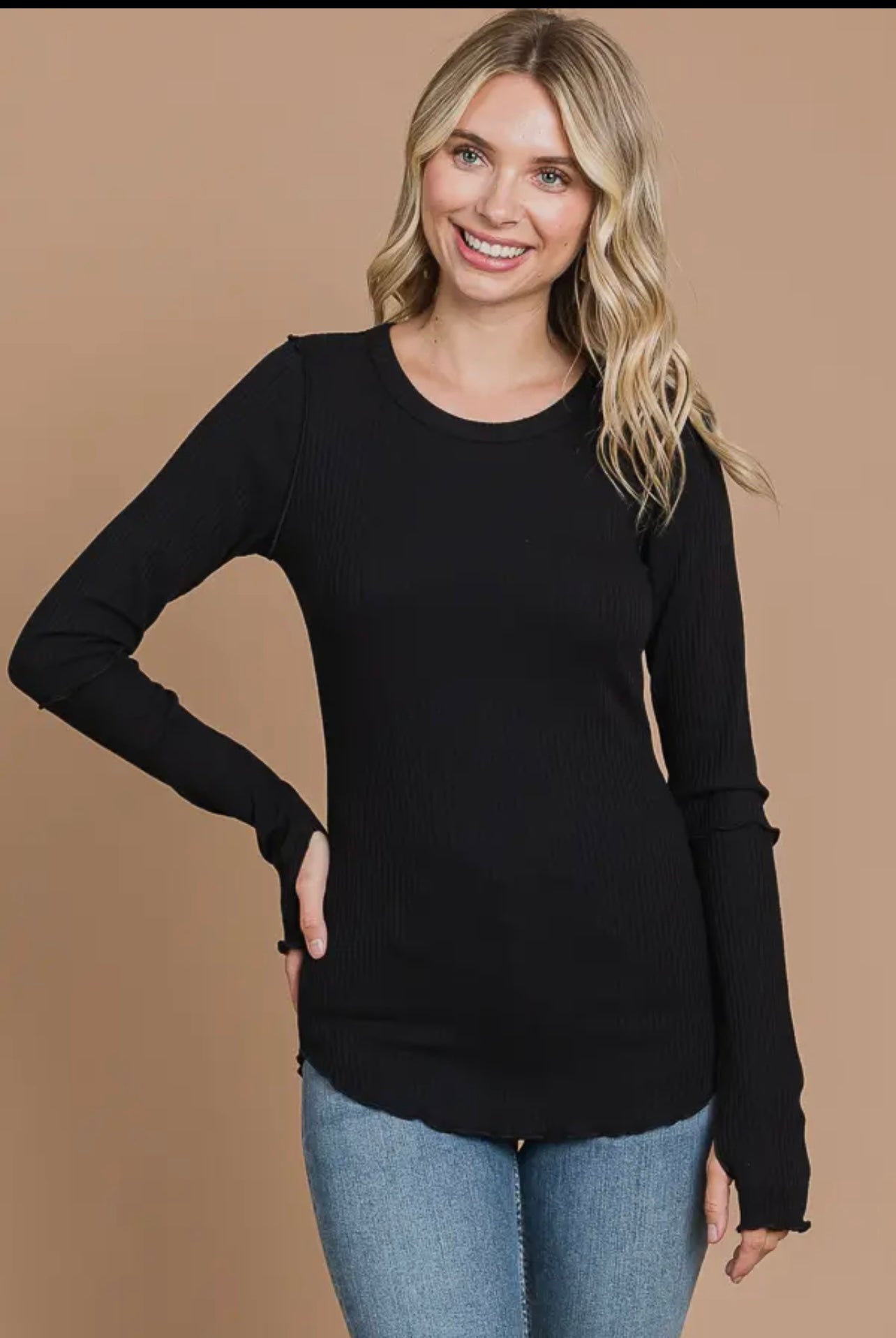 Basic crew neck elongate sleeve top